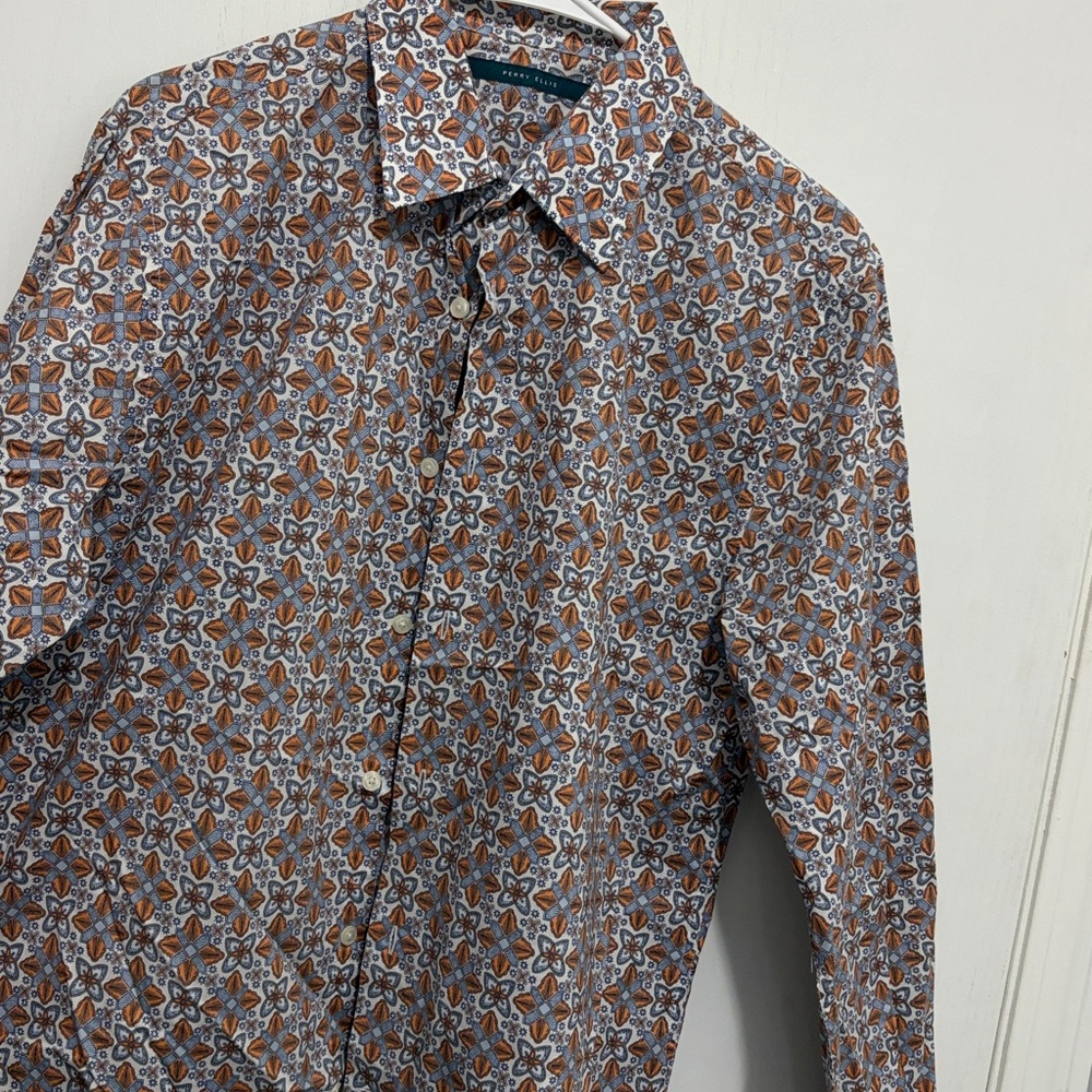 Perry Ellis Orange and White Casual Button Down Shirt